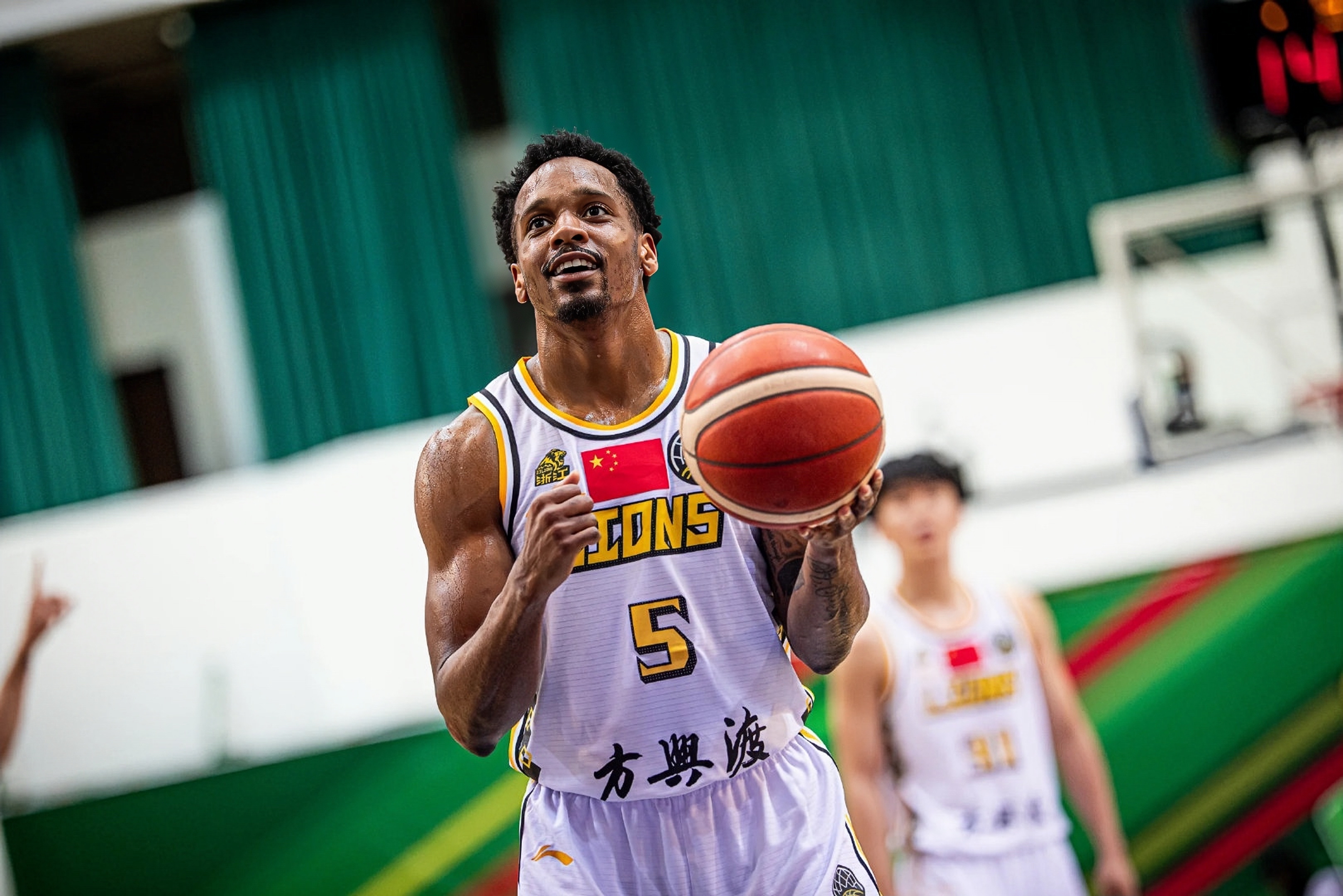 kaiyun关于国际比赛日广厦男篮调整名单以备NBA总决赛;外线爆发环节打磨;媒体盛赞;阵容厚度经受考验的信息