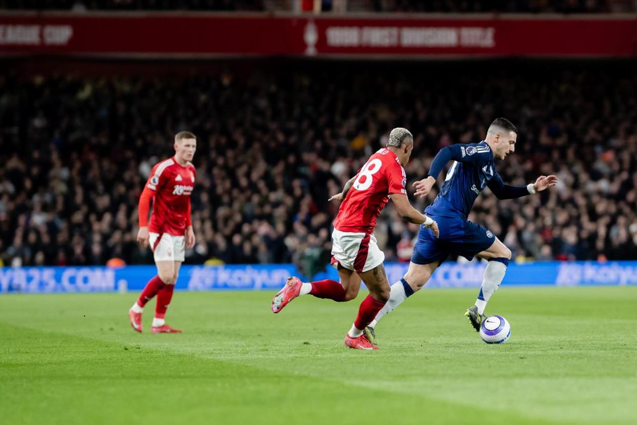 关于曼联发布备战花絮，今晚远射贴柱，葡超任务艰巨，训练强度明显提升的信息