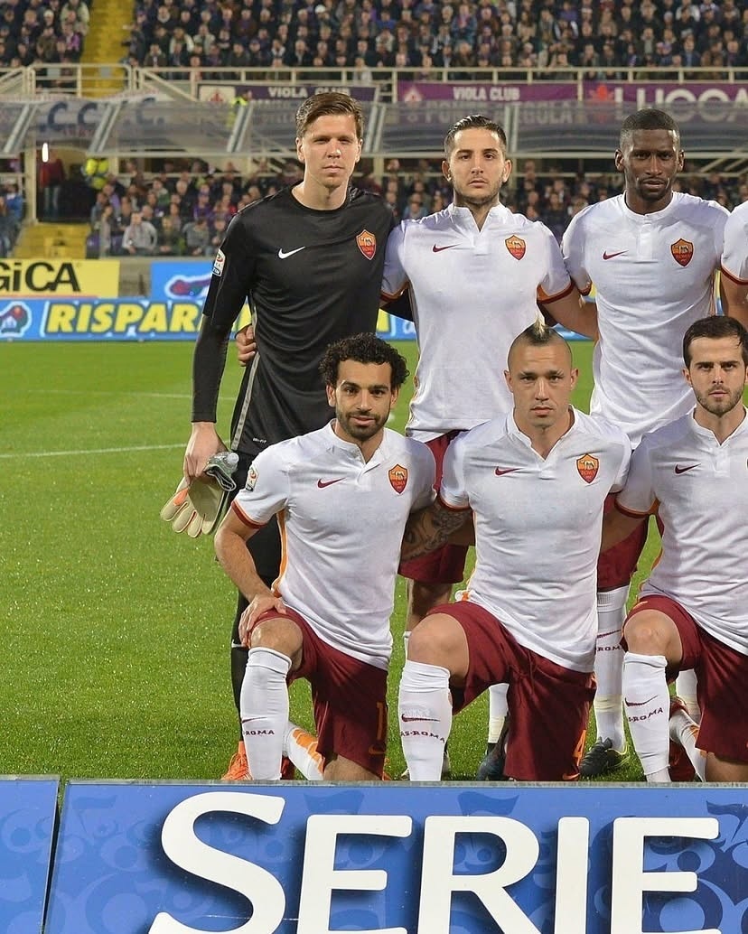 赛前马赛备战欧联，再遭质疑细节曝光，更衣室稳定，阵容厚度经受考验的简单介绍