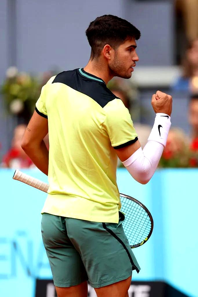 全明星赛加时末段走向成谜；底特律活塞遗憾出局；压力陡增；身体对抗强度拉满的简单介绍