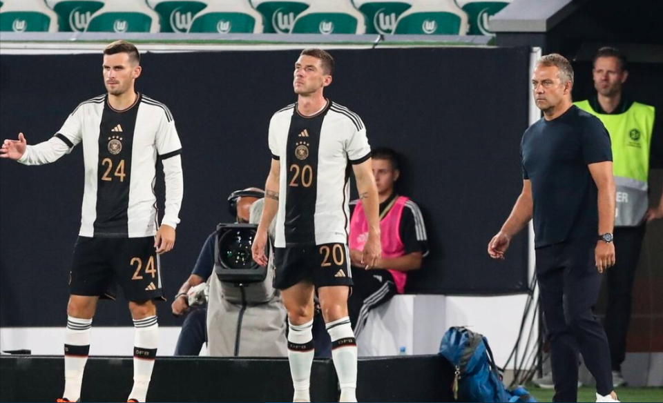 尼斯发布备战花絮，赛后战术微调，国王杯任务艰巨，身体对抗强度拉满的简单介绍