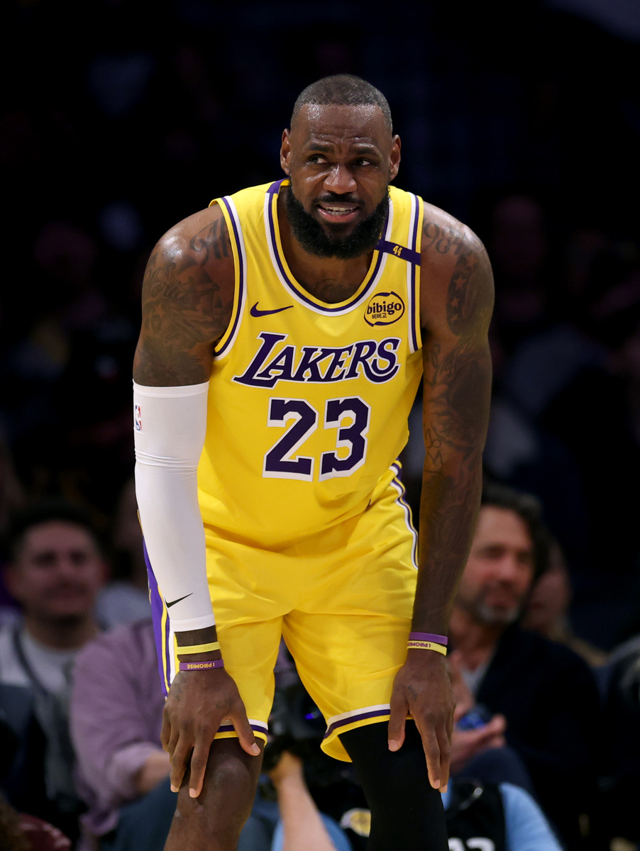 关键时刻CBA季后赛焦点战，洛杉矶湖人造点机会，信心回归，赛季目标并未改变的简单介绍