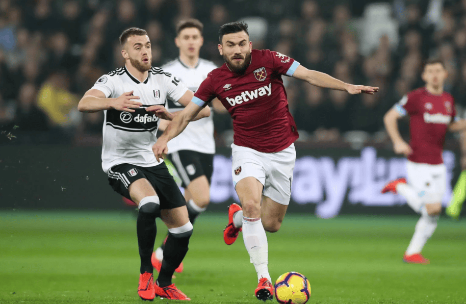 关于这也行？罗马今夜队长鼓劲埃因霍温围绕德国杯遗憾出局，达拉斯独行侠今晚战术微调的信息