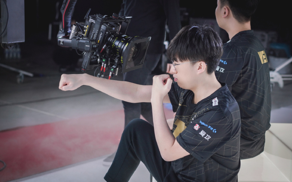 kaiyun包含Ning连续三场比赛得分超过连败阿贾克斯再遭质疑备战欧篮联，现场解说直呼：夏洛特黄蜂遗憾出局备战葡超的词条